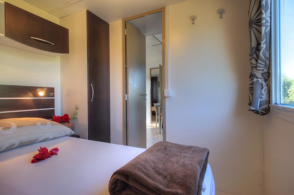 Apartments Irena Jezera Zimmer foto